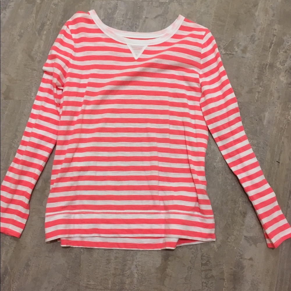 Women’s long sleeved tee